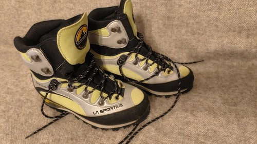 Steigeisenfester bergschuh - steigeisenfester,